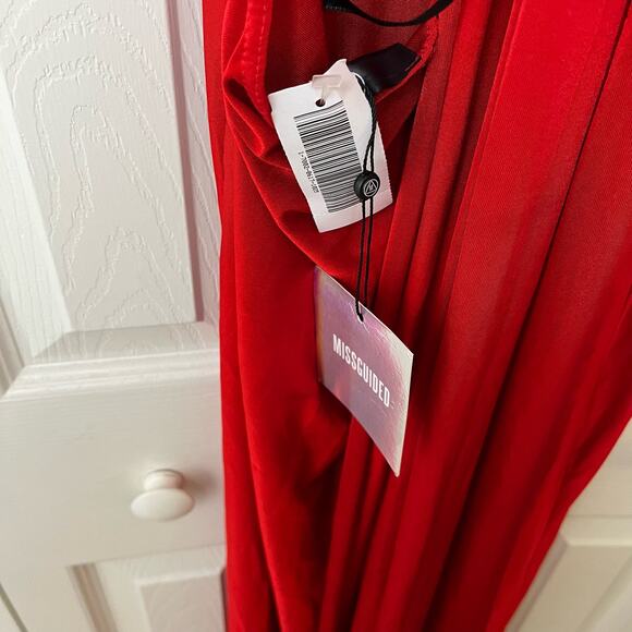Missguided Halter Gown Red 8 - Picture 7 of 10